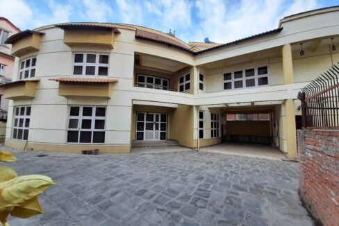 house for sale at Maligaun