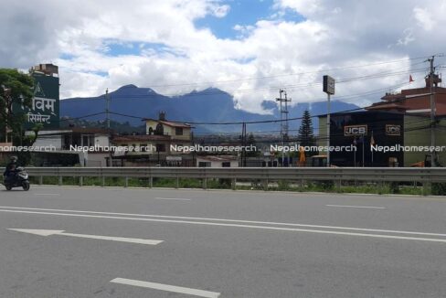 Land for sale connected to Ring Road