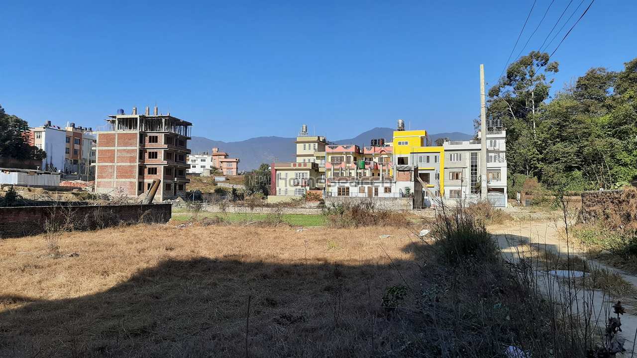 8 anna ghaderi for sale at Mandikhatar Kathmandu