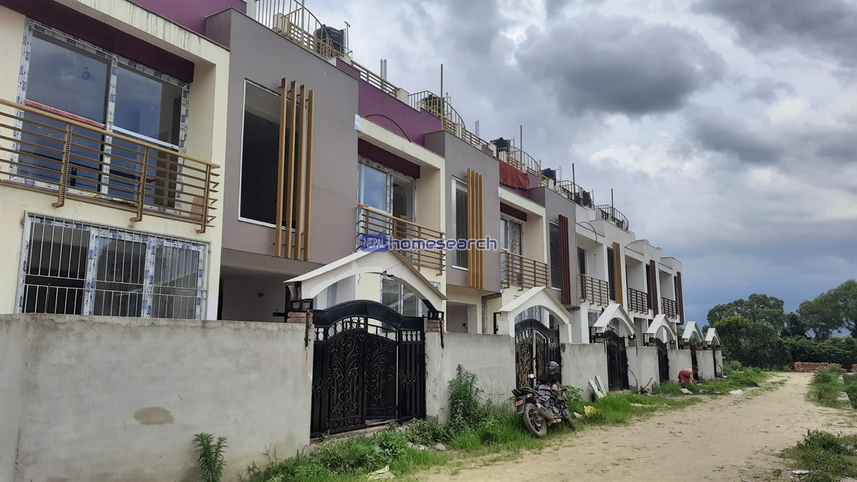 houses on sale in Hattiban Lalitpur