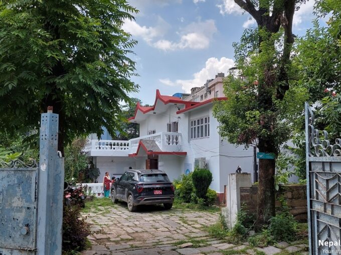 Charming villa for rent on 1 Ropani land at Thapathali Kathmandu