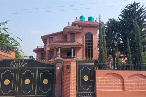 Massive House for Rent in Hepali Budhanilkantha Kathmandu!