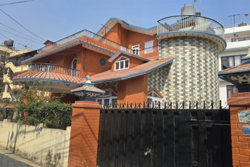 Old but Well-Maintained Home on 8 Aana Land for Sale at Kalopul, Kathmandu!