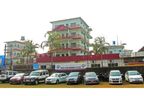 HOTEL STAR CHITWAN Awaits