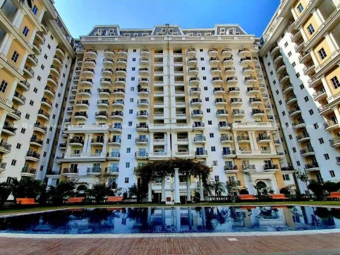 Apartment for Sale at Imperial Court
