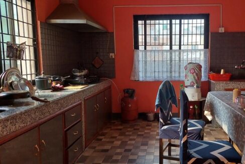 Rs.1.85 crore house at satungal for sale. 3 bhk