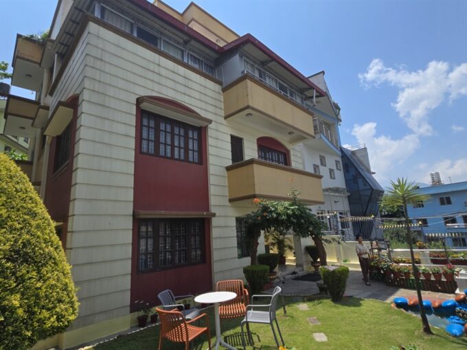 Modern house Dhapasi