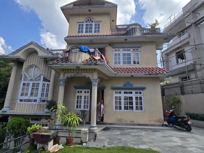 Ravibhawan house on sale
